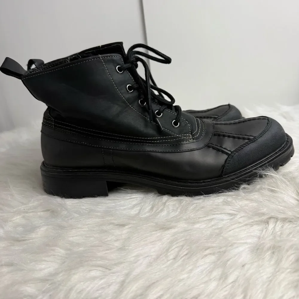 Steve Madden Slingg  Boots Water‎ Resistant Black